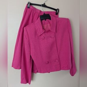VINTAGE Talbots Hot Pink Suit/Matching Skirt & Blazer Set (SIZE 6P)